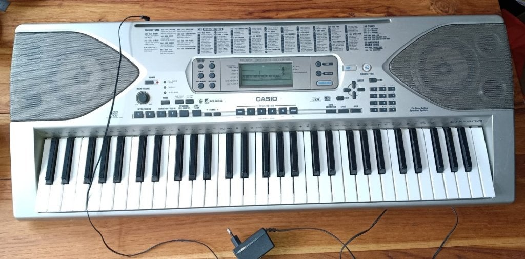 Casio CTK 900, Ophalen, Casio, Midi-aansluiting, 61 toetsen