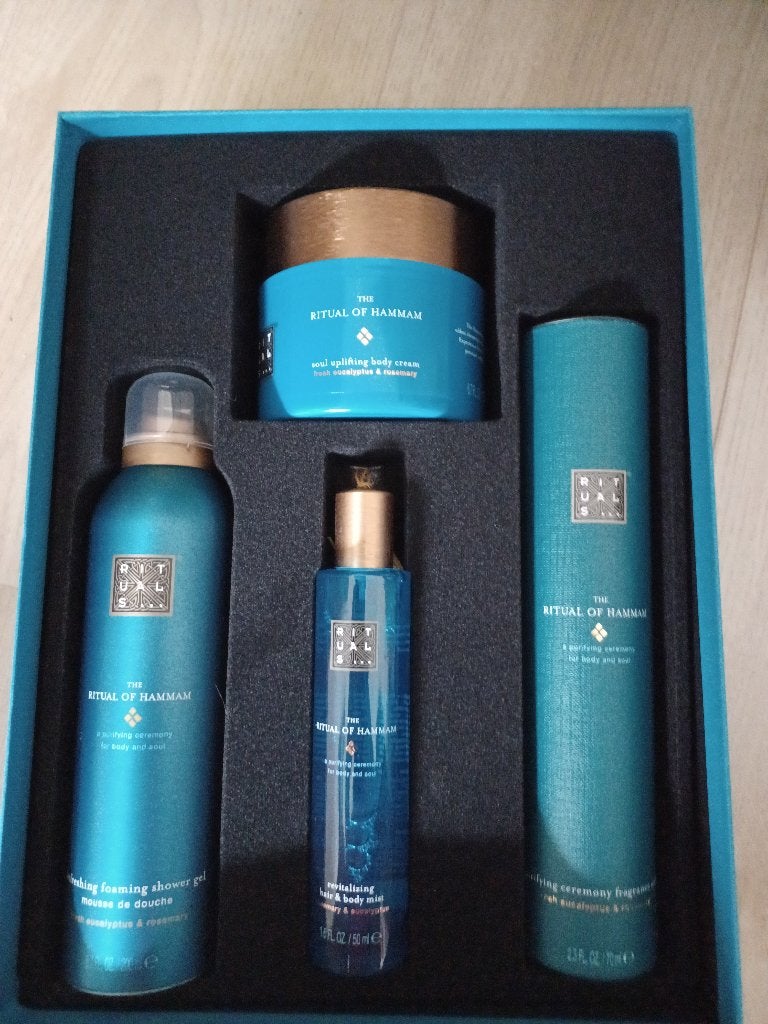 Rituals Pakket ( blauwe ), Sieraden, Tassen en Uiterlijk, Uiterlijk | Lichaamsverzorging, Ophalen, Nieuw, Bodylotion, Crème of Olie