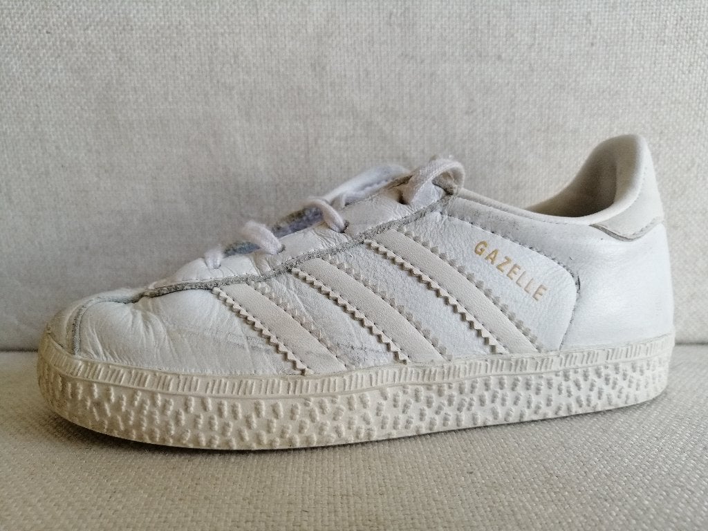 ADIDAS sneakers GAZELLE wit maat 25, Adidas, Jongen of Meisje, Schoenen, Ophalen of Verzenden