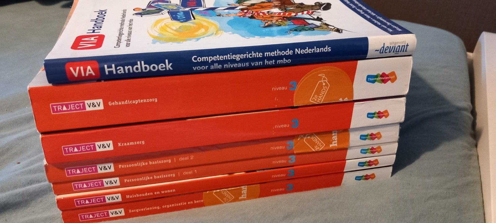 7 opleidingsboeken in 1 pakket voor verzorging niveau 3, Boeken, Ophalen of Verzenden, Zo goed als nieuw, Nederlands, J.P.M. van den Brand; A.C. Verhoef; S.M.T. Vogel