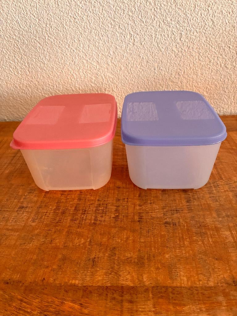 Pakket 2 Tupperware bakjes - bakken 700 ml in goede staat., Huis en Inrichting, Keuken | Tupperware, Ophalen of Verzenden, Zo goed als nieuw