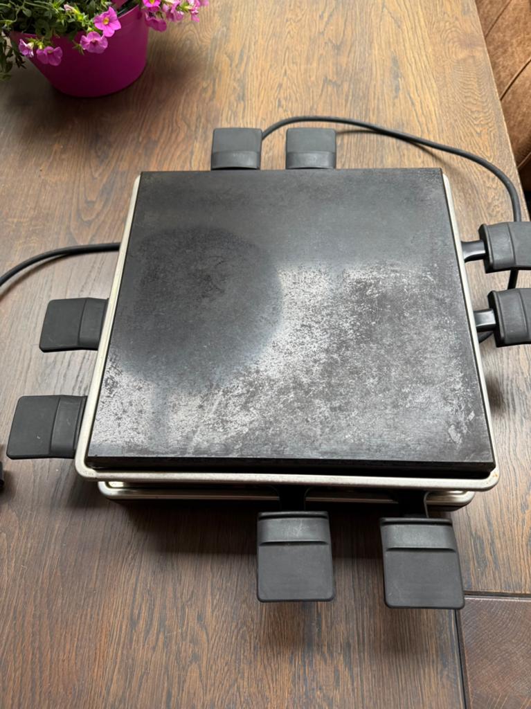 Steengrill/raclet, Witgoed en Apparatuur, Gourmetstellen, Ophalen, Gebruikt, 8 personen of meer
