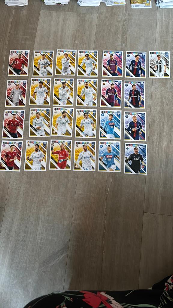Panini voetbalkaarten 2019, Ophalen of Verzenden, Zo goed als nieuw