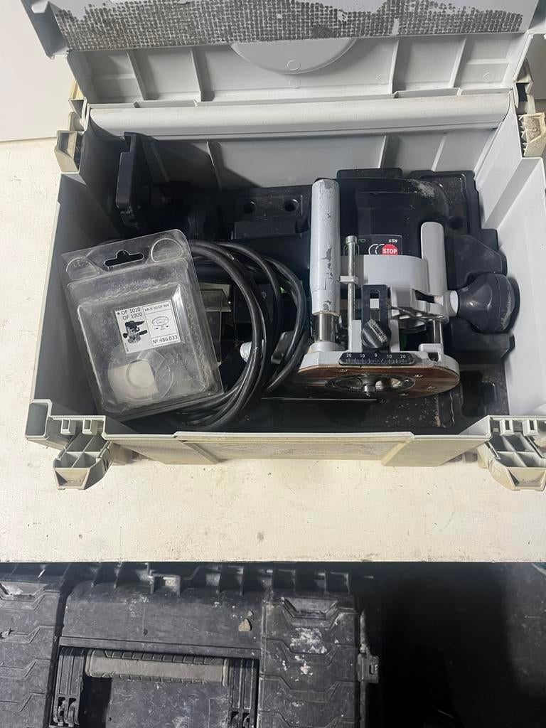 Freesmachine, Ophalen of Verzenden, Zo goed als nieuw, Elektrisch, Bovenfrees