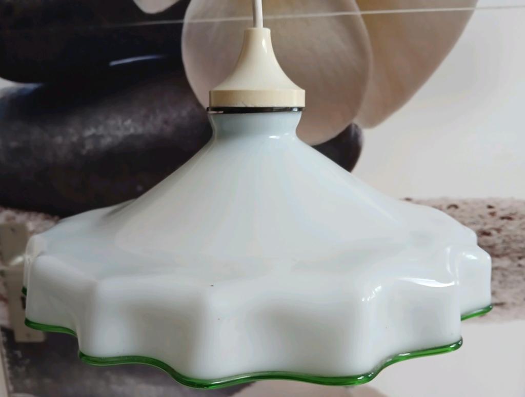 ✅️ ️ Oude antieke opaline (hang) lampenkap, Huis en Inrichting, Lampen | Lampenkappen, Ophalen, Gebruikt, Antiek opaline-glas