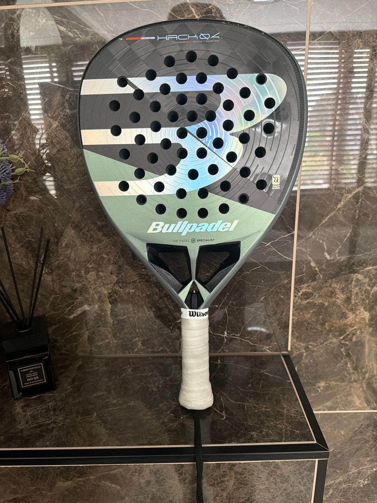 Bullpadel Hack 04 Padel Racket - nette staat, Ophalen of Verzenden, Zo goed als nieuw