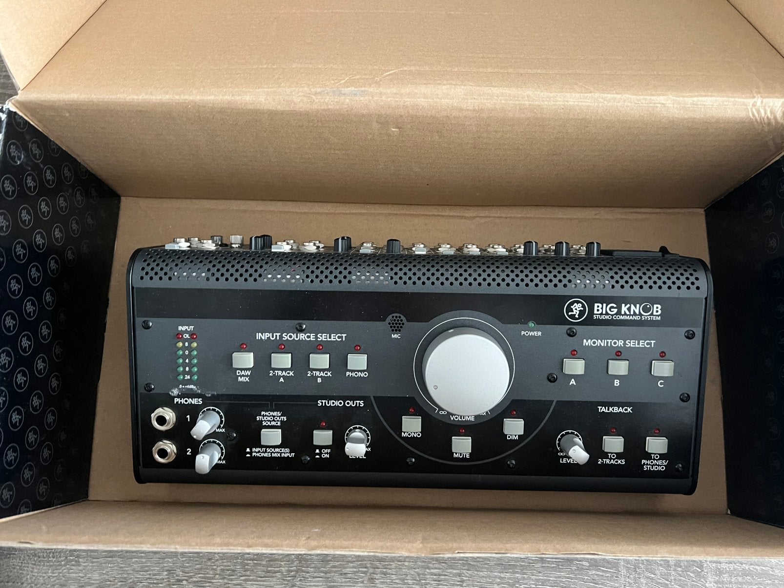 Mackie Big knob, Ophalen of Verzenden, Zo goed als nieuw, Audio