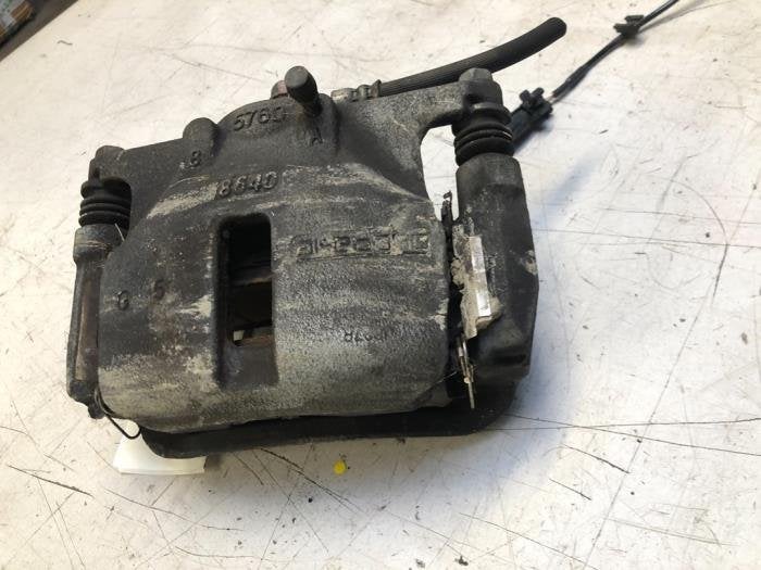 Remklauw (Tang) links-voor van een Suzuki Vitara, Gebruikt, -, -, Ophalen of Verzenden