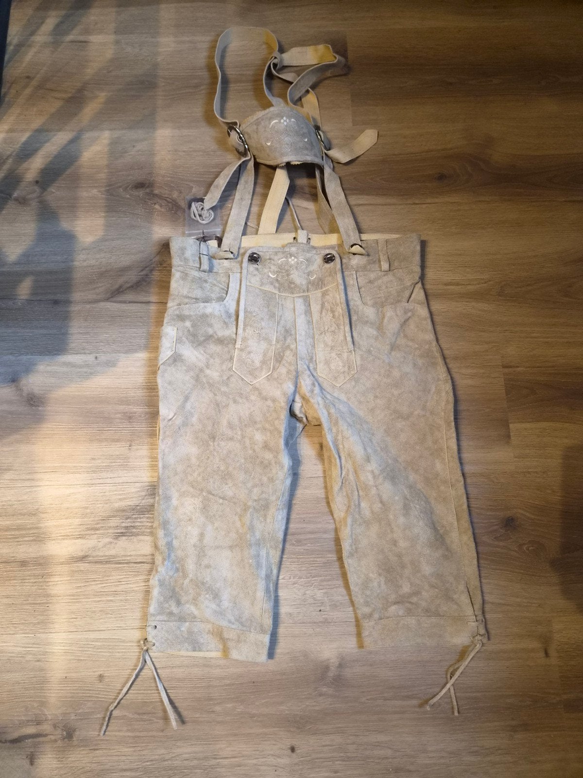 Lederhose maat 50 en 52, boordmaat 45 cm, Kleding | Heren, Broeken en Pantalons, Maat 52/54 (L), Onbekend, Beige, Nieuw
