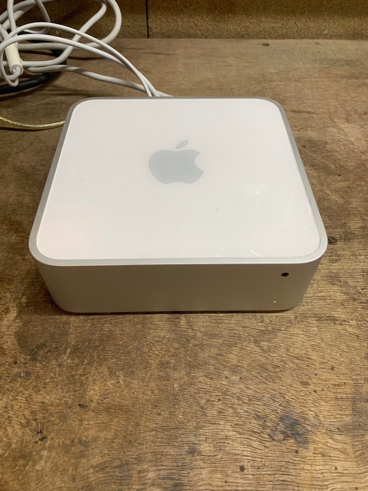 Mac mini (server) 2009, macOS Monterey., Computers en Software, Apple Desktops, Gebruikt, 2 tot 3 Ghz, SSD, Ophalen of Verzenden