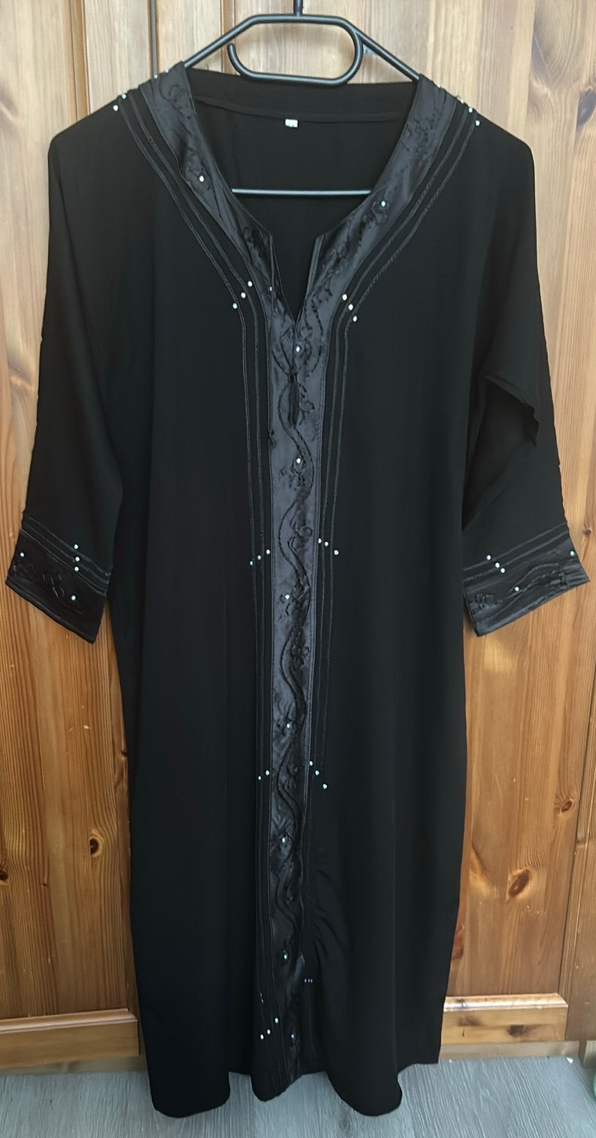 Zwarte abaya maat 134 (44) met steentjes, Kinderen en Baby's, Ophalen of Verzenden, Zo goed als nieuw, Meisje, Jurk of Rok