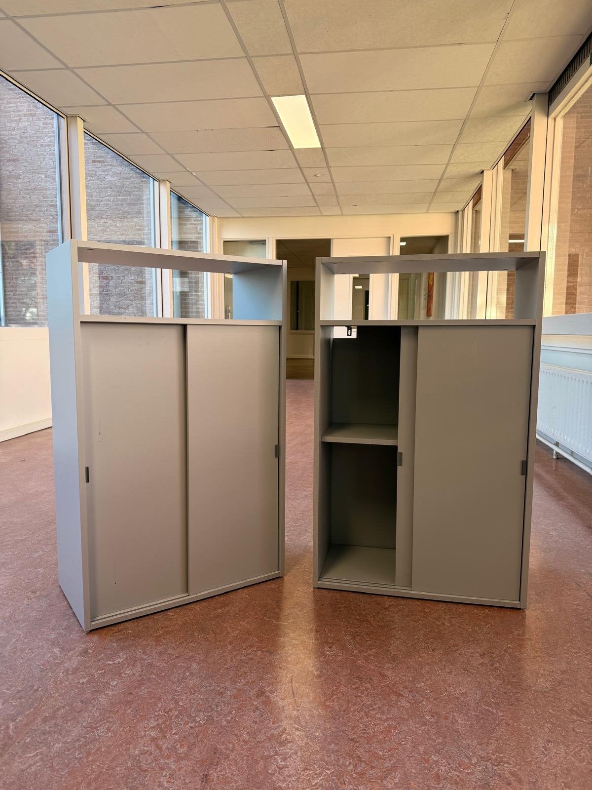For Sale: 2x IKEA cabinets, Ophalen, Zo goed als nieuw