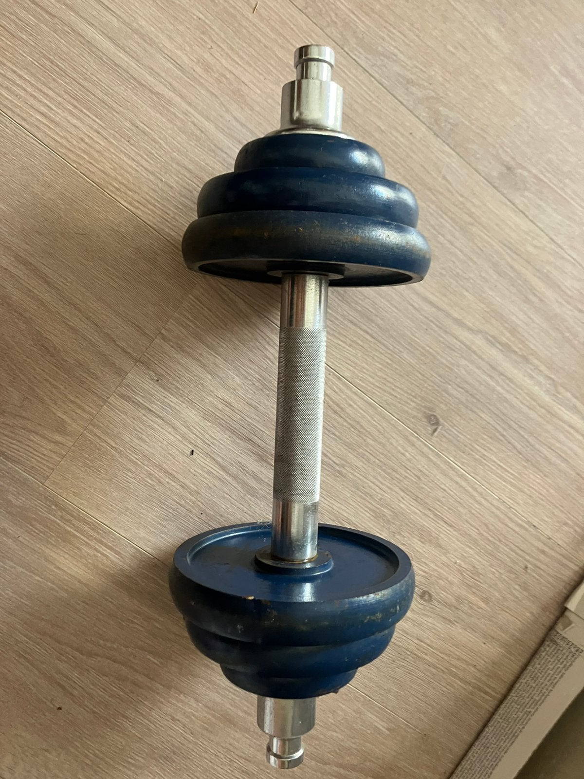 Leuke dumbbbell, Ophalen of Verzenden, Zo goed als nieuw, Dumbbell