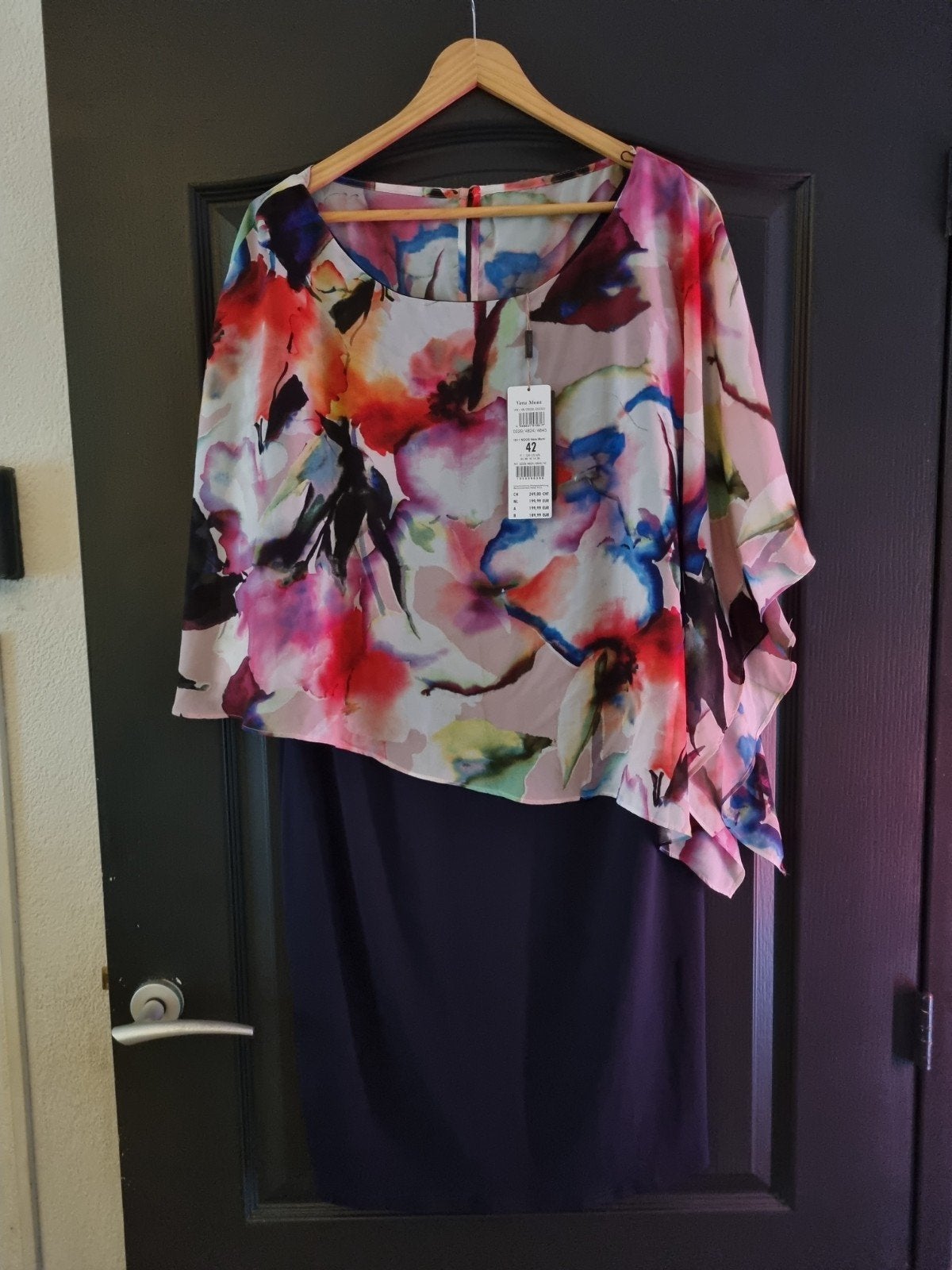NIEUW! Vera Mont cocktailjurk met bloemenprint. Maat 42, Kleding | Dames, Meerkleurig, Maat 42/44 (L), Nieuw, Ophalen of Verzenden