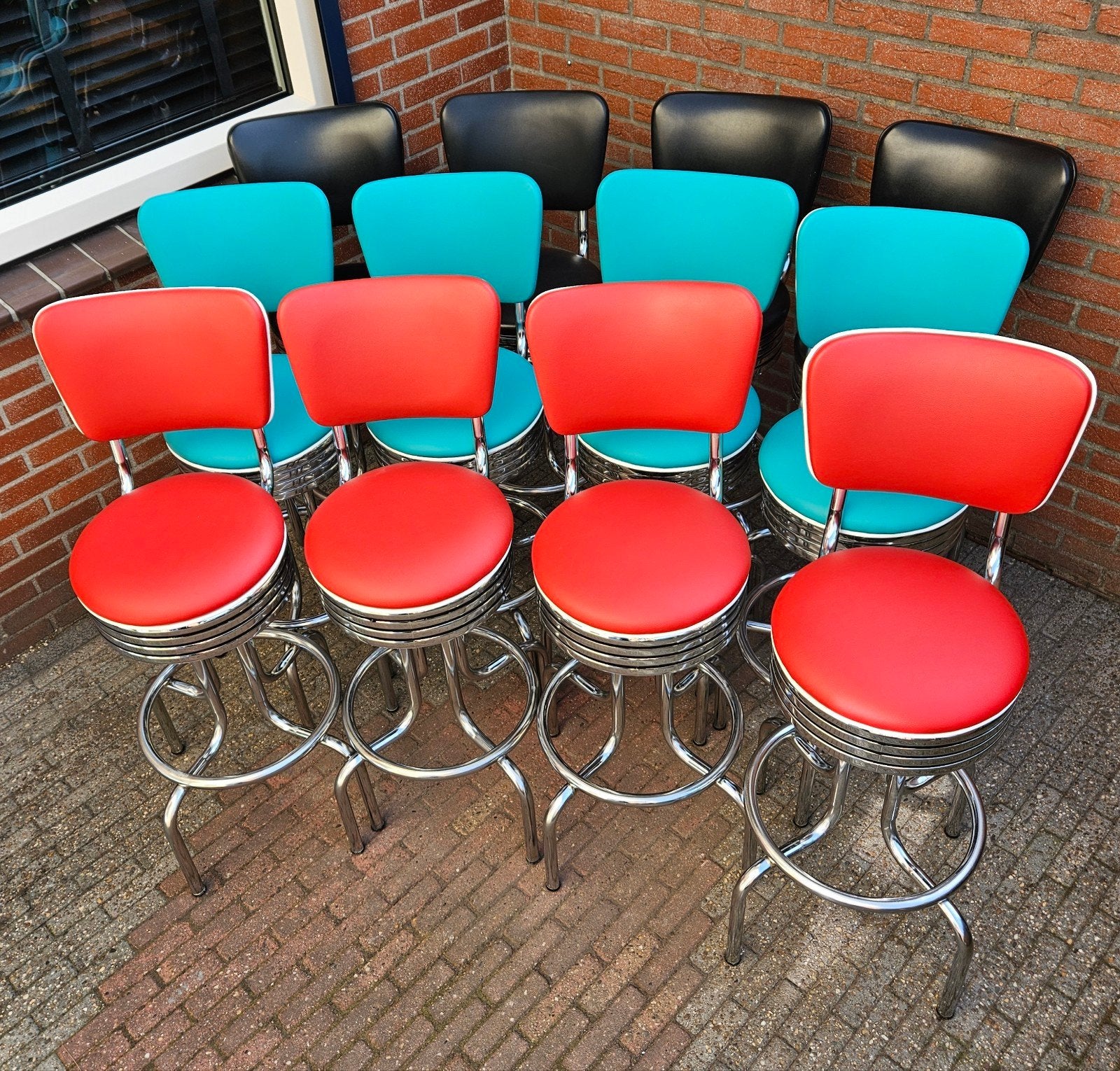 FIFTIES SIXTIES AMERIKAANSE BARKRUKKEN BEL AIR BAR TAFEL, Huis en Inrichting, Ophalen, 5 krukken of meer, 60 tot 90 cm, Met voetsteun