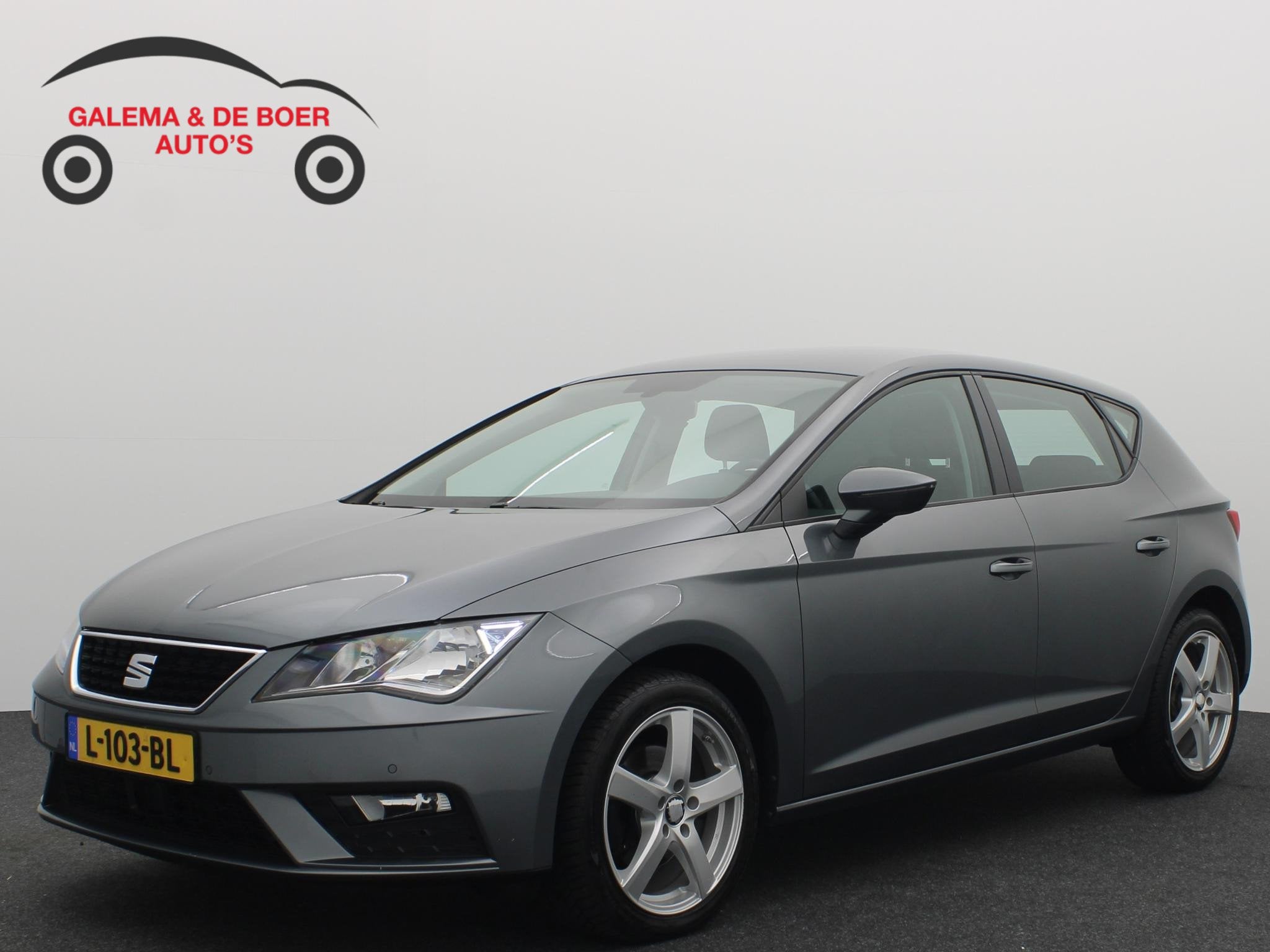 SEAT Leon 1.6 TDI Style CARPLAY / NAVI / CLIMA / PDC / BLUET, Auto's, Voorwielaandrijving, 1160 kg, Stof, Gebruikt