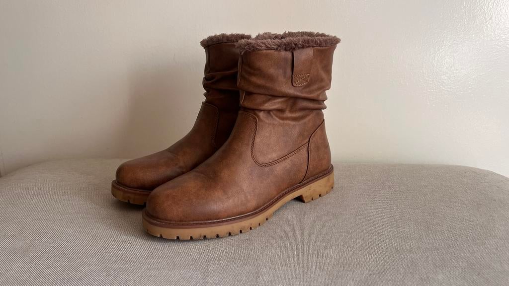 Scapino laarzen maat 39 - Zo goed als nieuw, Kleding | Dames, Ophalen of Verzenden, Zo goed als nieuw, Bruin, Lage of Enkellaarzen