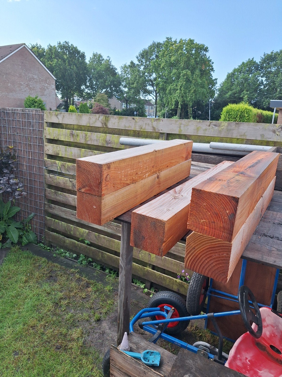 Te koop palen Douglas 10x10 en 12x12, Ophalen, Zo goed als nieuw, Palen