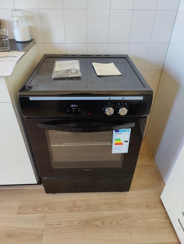 PROFF inductie kookstel - vrijstaand kookfornuis met oven, Ophalen, 60 cm of meer, 4 kookzones, Zo goed als nieuw