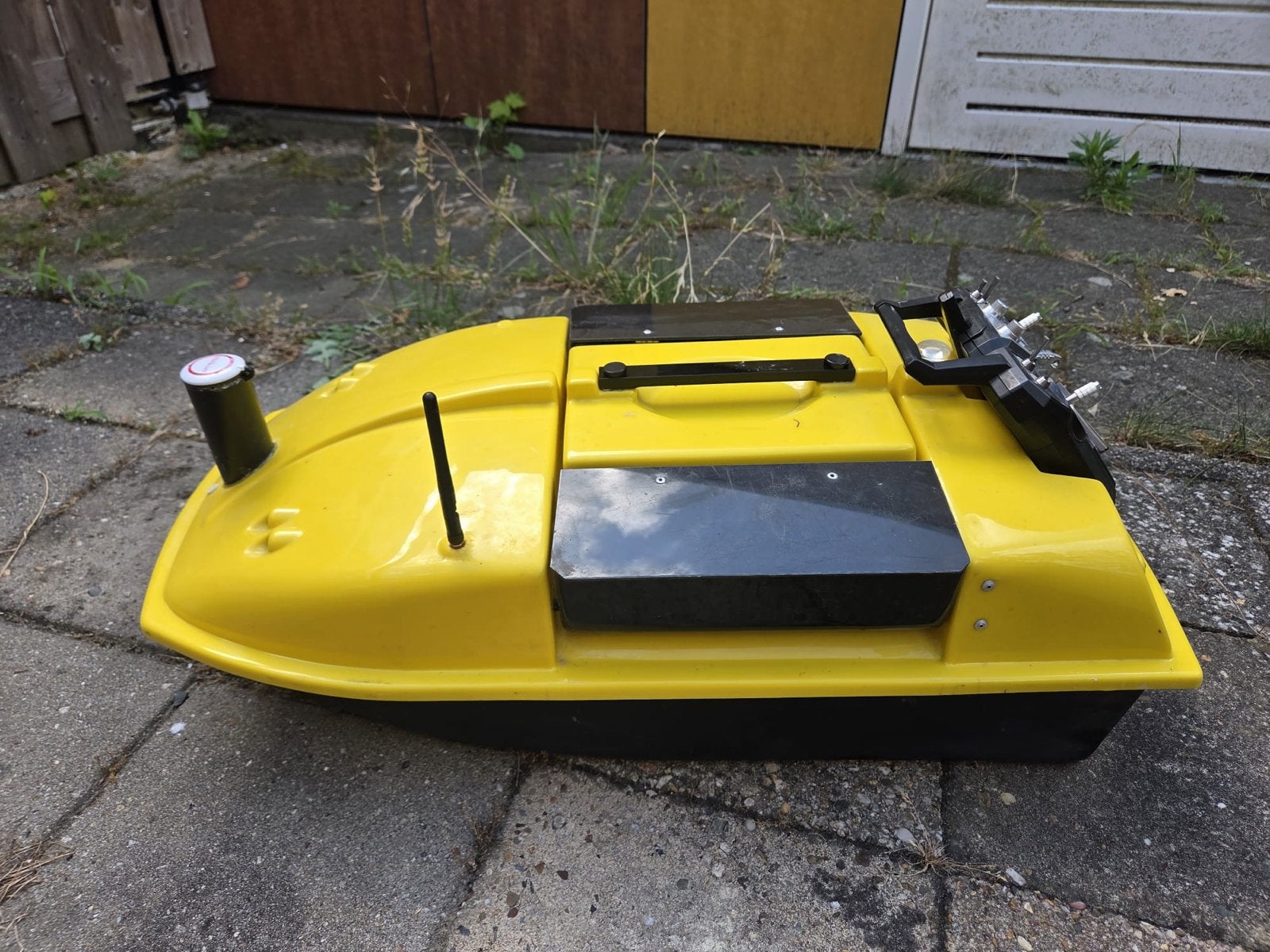 SCEN Baitboat V2 (compleet met FF Lipo en GPS), Ophalen, Gebruikt