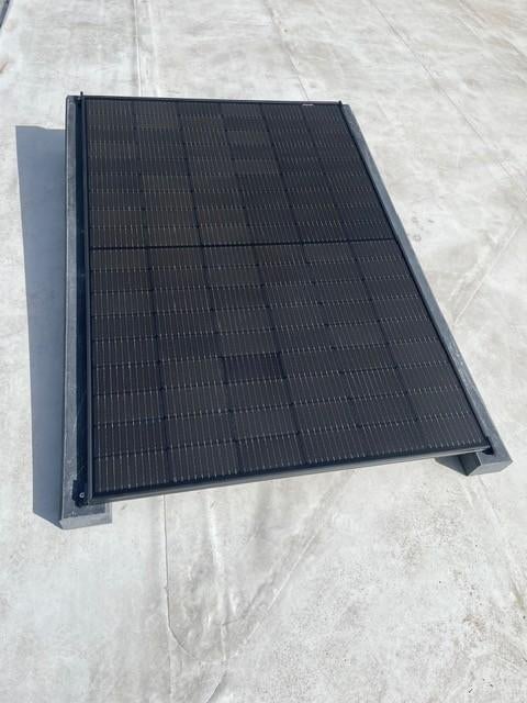 Nieuw A merk: Plug & Play Zonnepaneel met stekker!, Ophalen of Verzenden, Nieuw, Paneel, 200 wattpiek of meer