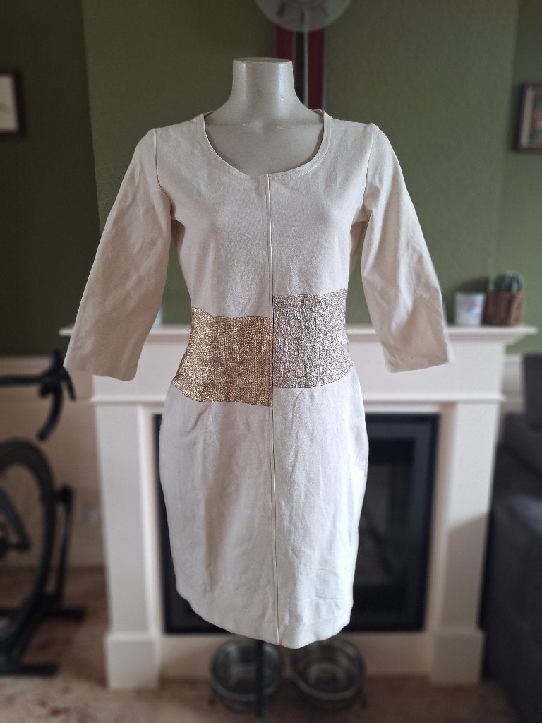 Caroline Biss crème jurk stretch mt 40, Kleding | Dames, Maat 38/40 (M), Verzenden, Beige, Zo goed als nieuw
