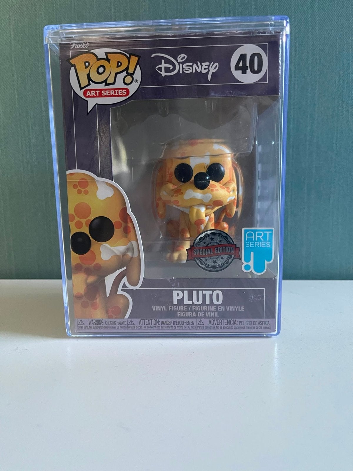 Funko Pop! Disney Art Series 40 Pluto Special Edition, Ophalen of Verzenden, Zo goed als nieuw