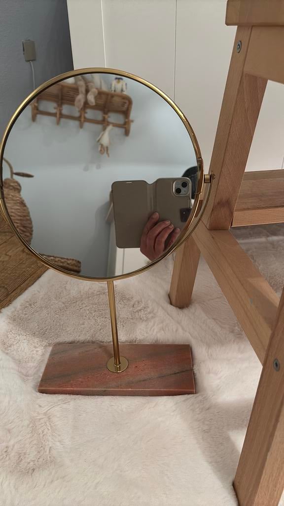 Spiegel op voet, Huis en Inrichting, Woonaccessoires | Spiegels, Ophalen, Minder dan 50 cm, Rond, Zo goed als nieuw
