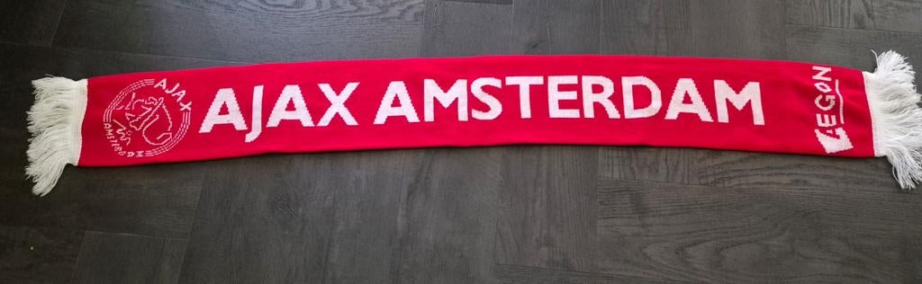 AJAX Amsterdam Sjaal - Rood/Wit, Ophalen of Verzenden, Zo goed als nieuw, Ajax, Vaantje of Sjaal
