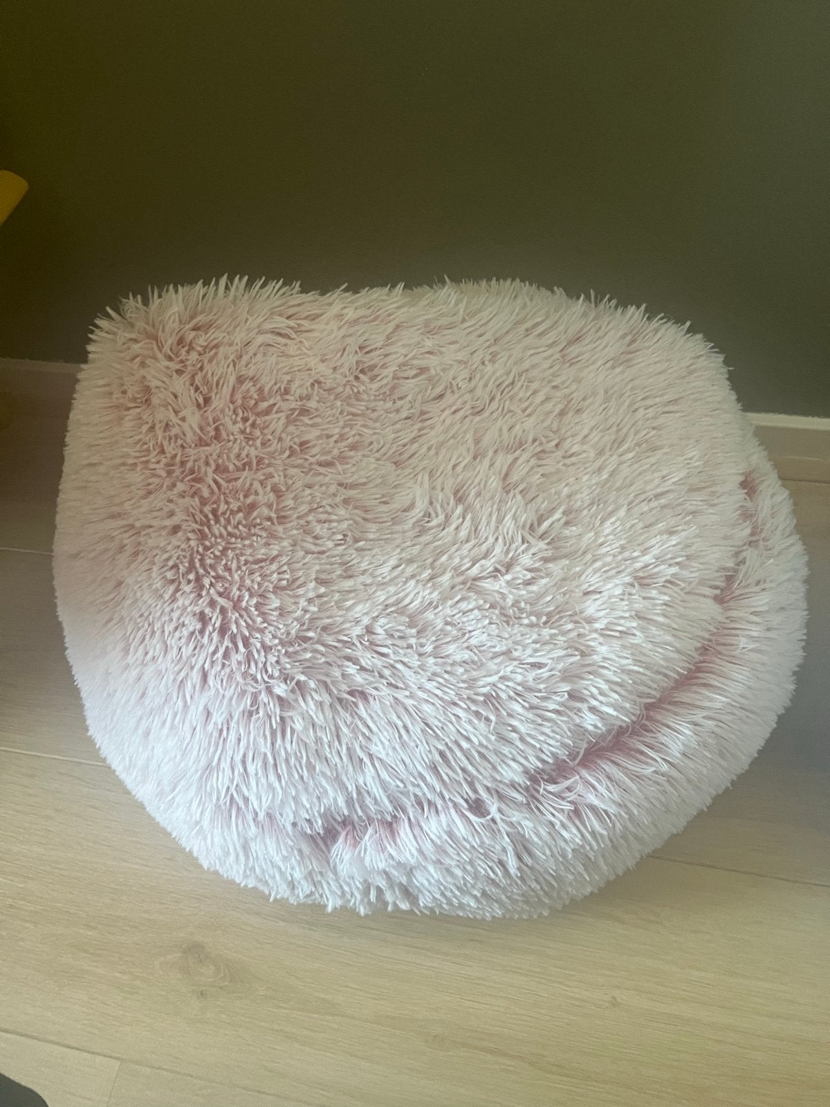 Nieuw! Roze hondenmand Blyx, Ophalen of Verzenden, Nieuw, Pluche