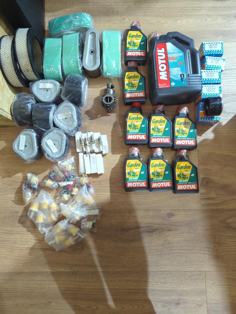 John Deere Partij Service- en onderhoudsonderdelen, Ophalen of Verzenden, 50 cm of meer