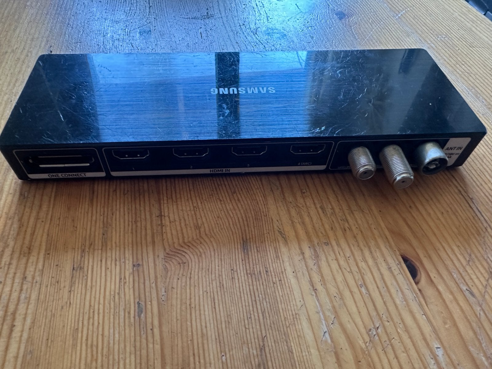 Samsung One Connect Box BN91-18726M, Ophalen of Verzenden, Zo goed als nieuw