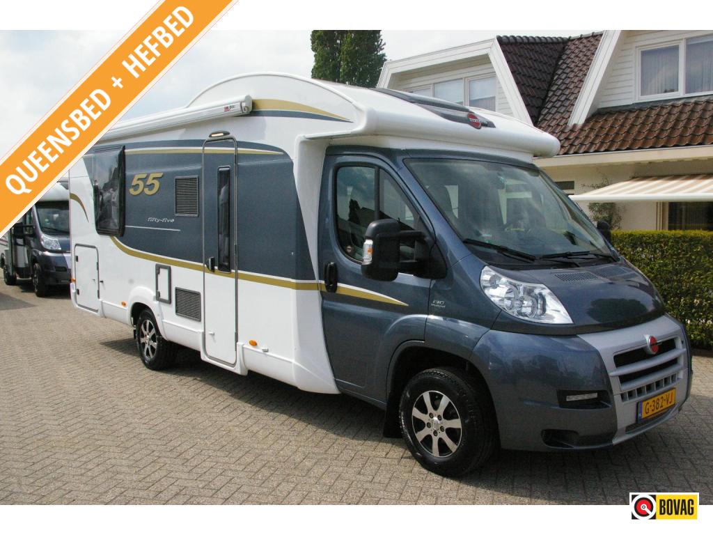 Bürstner Fifty Five 55 Queensbed, Hefbed., Caravans en Kamperen, Campers, Bedrijf, tot en met 4, Half-integraal, Bürstner, Fiat