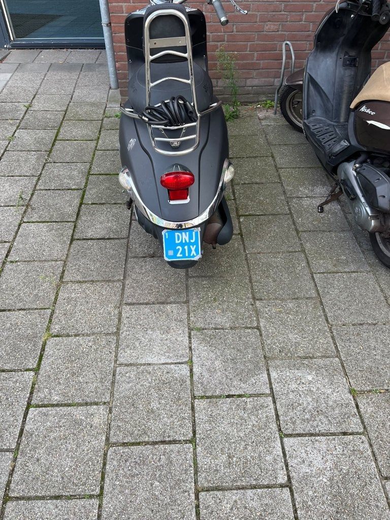 agm joy, Overige merken, Ophalen of Verzenden, Zo goed als nieuw, Benzine