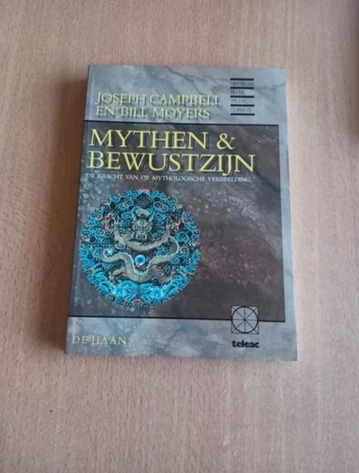 Mythen en bewustzijn - Joseph Campbell, Ophalen of Verzenden, Zo goed als nieuw, Spiritualiteit algemeen, Achtergrond en Informatie