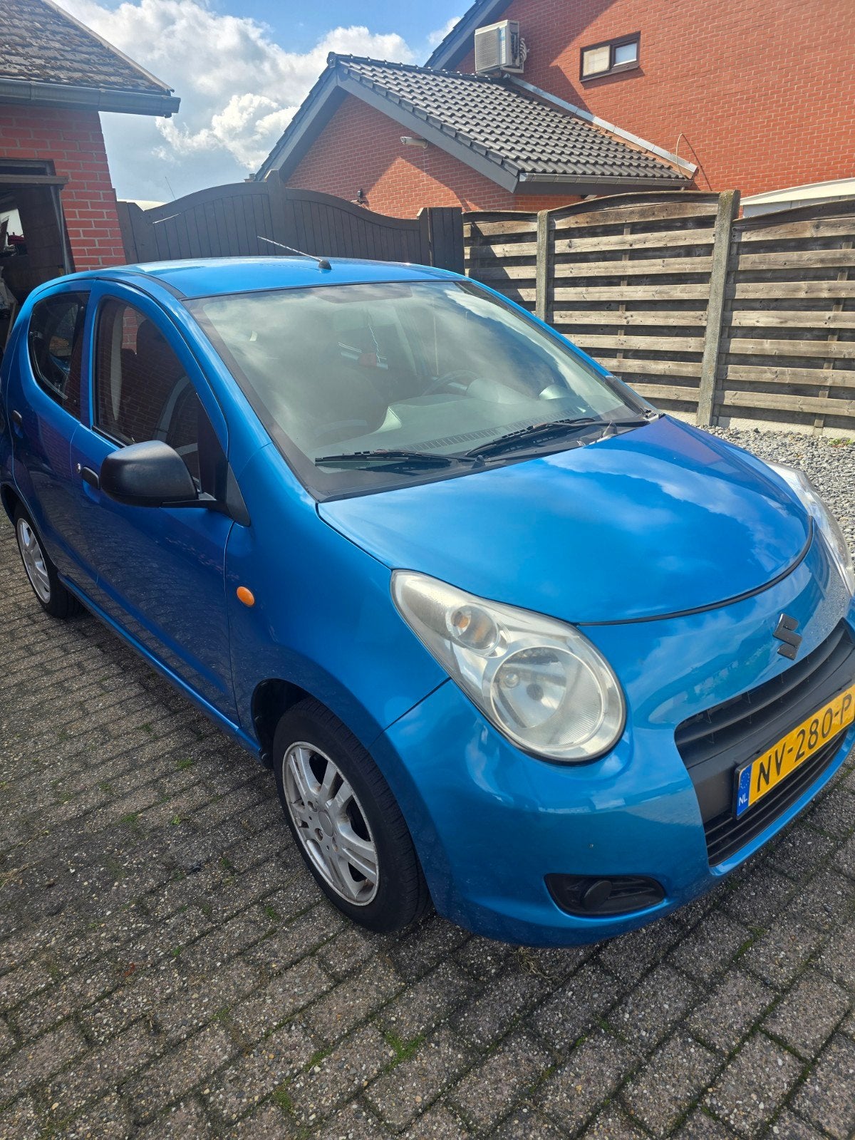 Suzuki Alto 1.0 airco stoelverwarming !, Voorwielaandrijving, 200 kg, Handgeschakeld, 3 cilinders