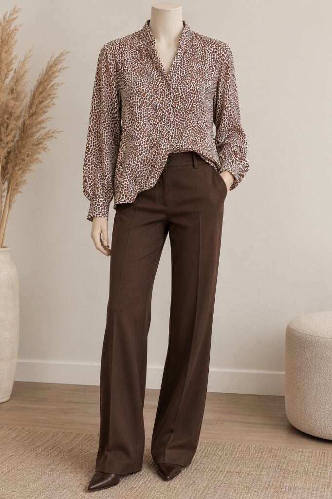 Lady Arrow Blouse/Tuniek met Dierprint en Stoffen Knoopjes, Lady Arrow, Bruin, Maat 42/44 (L), Ophalen of Verzenden