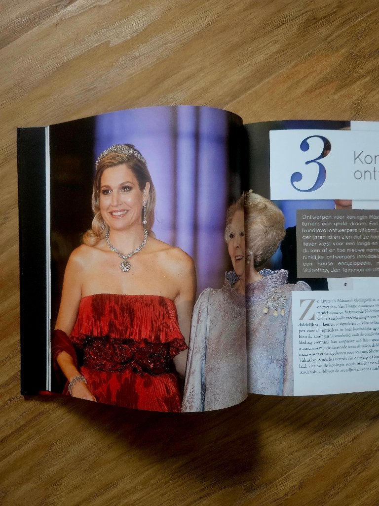 Boek Modekoningin Maxima, Ophalen of Verzenden, Nieuw