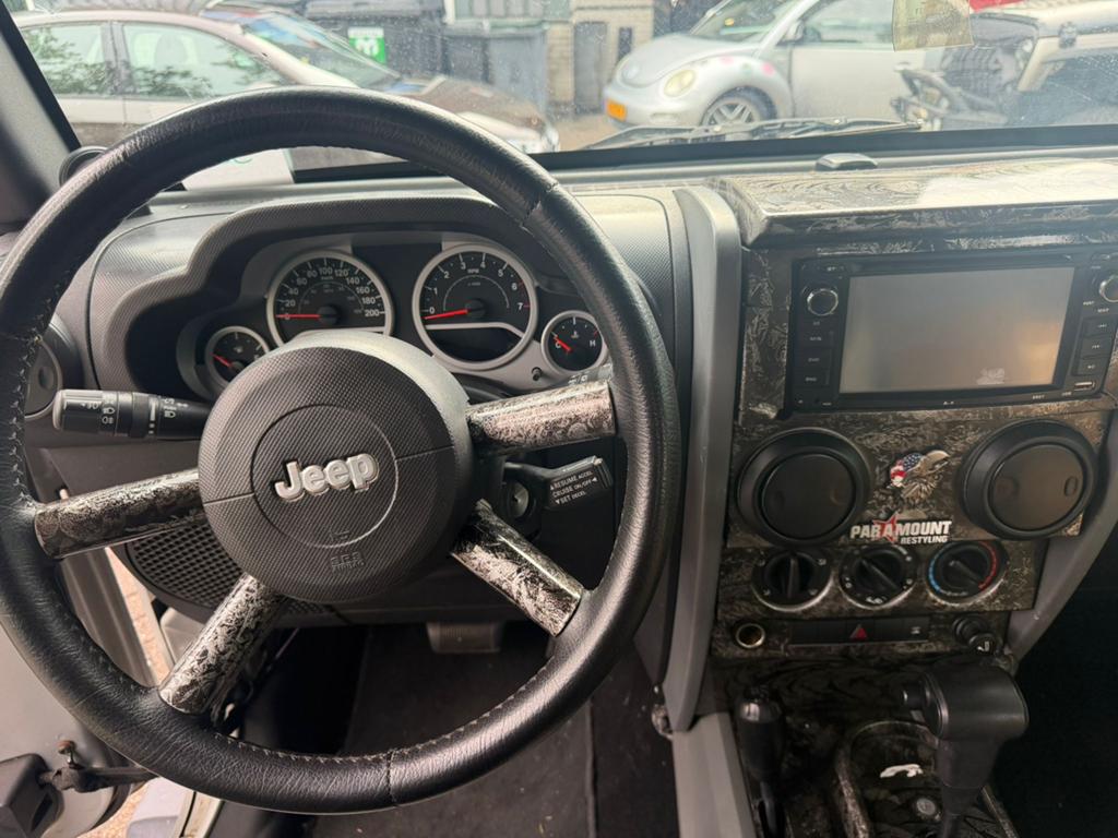 ‼️JEEP WRANGLER JK 3.8 V6 SAHARA HARD/SOFTTOP YOUNGTIMER‼️, Auto's, Jeep, Automaat, Euro 5, Stof, 1715 kg