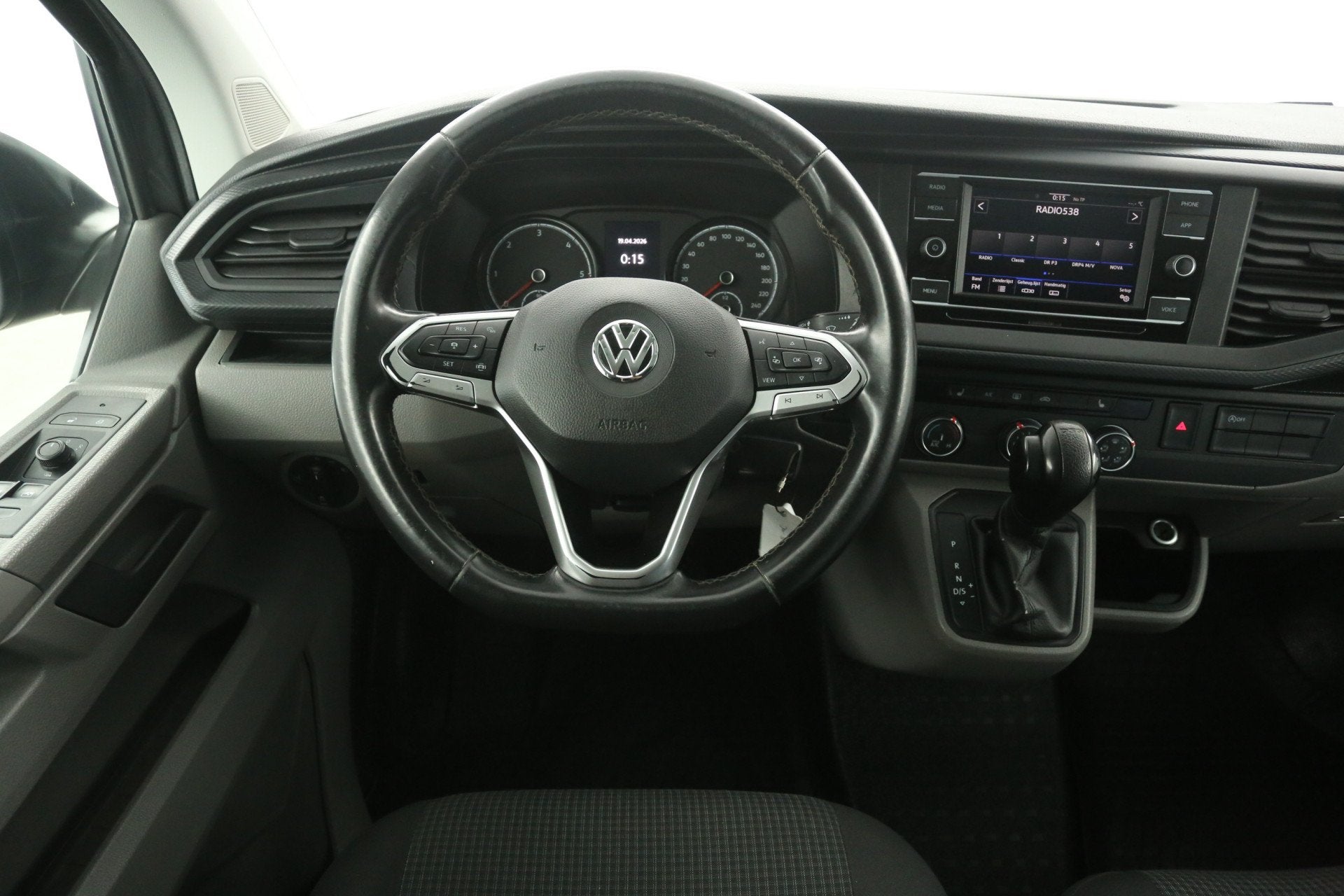 Volkswagen Transporter 2.0 TDI L2H1 150PK | Marge | Aut. | A, Auto's, Bestelauto's, Gebruikt, Euro 6, 4 cilinders, 150 pk