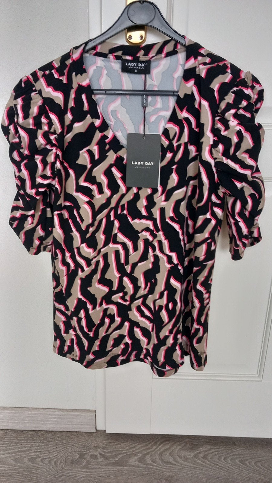 LADY DAY*zwart/beige/roze zebra print travel top/shirt NIEUW, Kleding | Dames, Maat 38/40 (M), Zwart, Nieuw, Ophalen of Verzenden