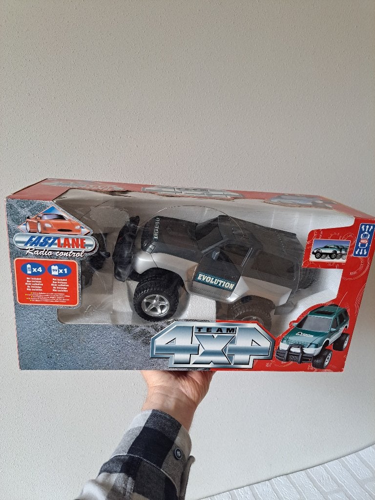 Mitsubishi Pajero Evolution 4x4 1:19 RC Fastlane Ongebruikt, Elektro, Auto offroad, Nieuw, Ophalen of Verzenden