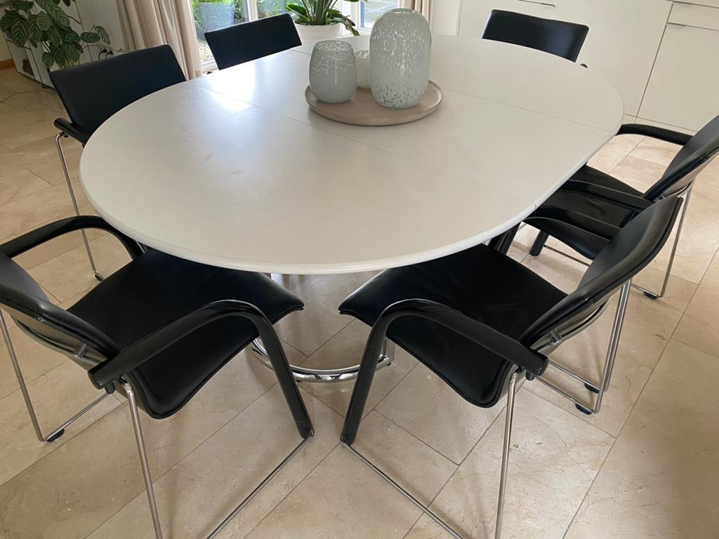Witte ronde/ovale tafel, Huis en Inrichting, Ophalen, Overige materialen, Gebruikt, 100 tot 150 cm