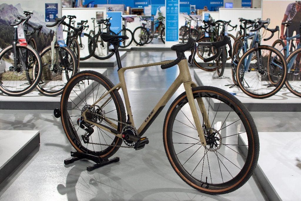 Cube Nuroad C:62 SLT - Maat M, 28 inch, Carbon, Heren, Nieuw