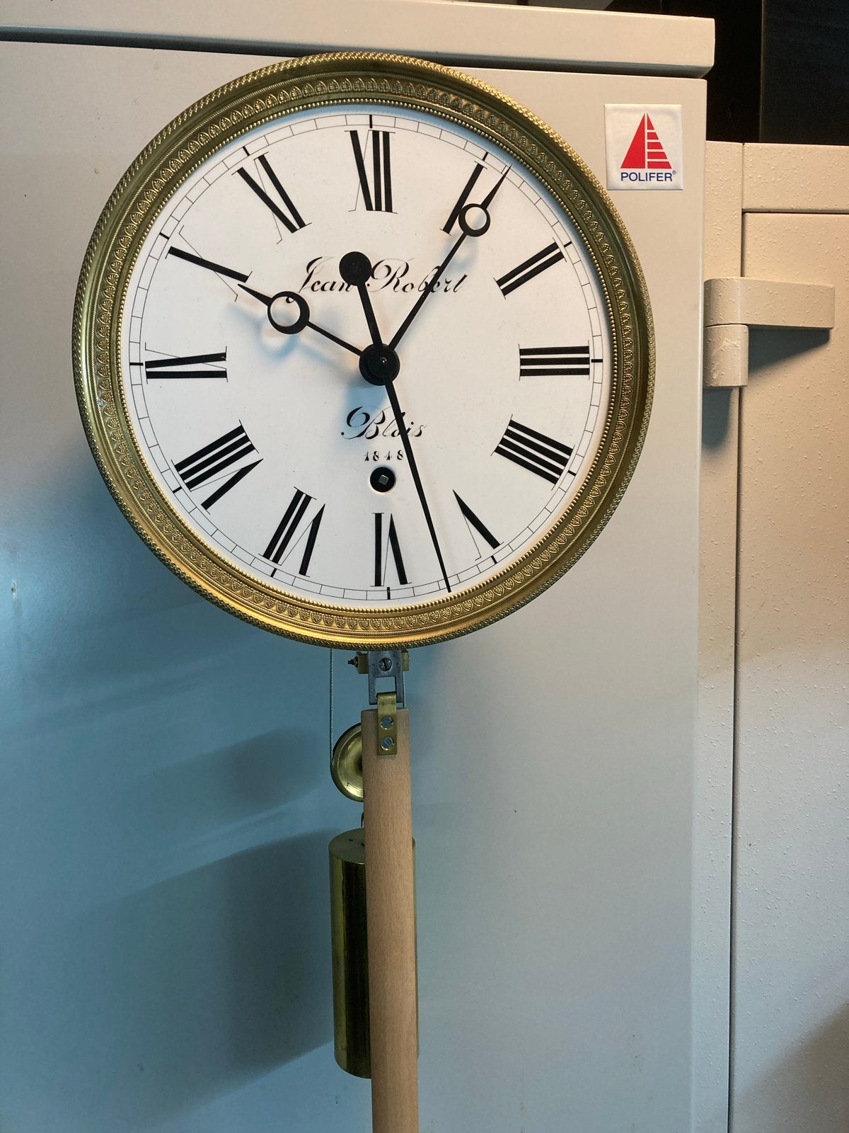 Comtoise-Regulateur met schaargang en gietijzeren slinger, Ophalen of Verzenden