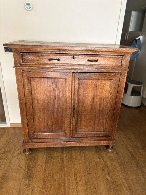 oud houten TV kastje, Ophalen, Gebruikt, 100 tot 150 cm, 100 tot 150 cm