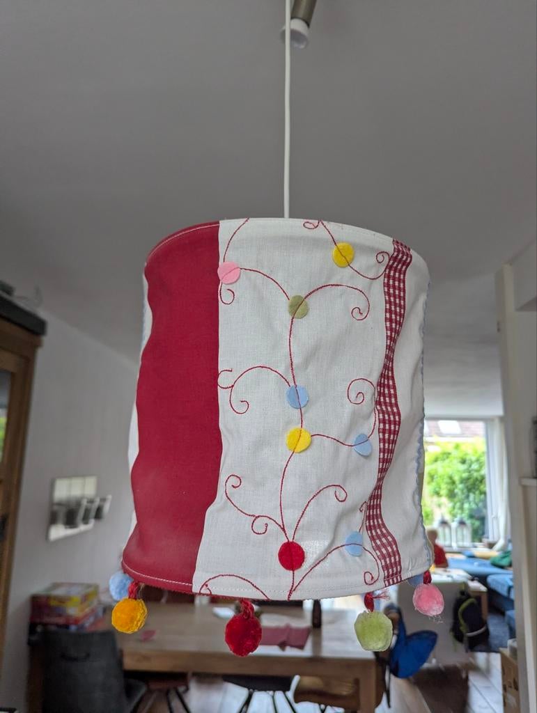 IKEA Kaxig hanglamp (incl. lamp), Ophalen, Gebruikt, Speels, Kleurrijk, Kinderkamer, Minder dan 50 cm