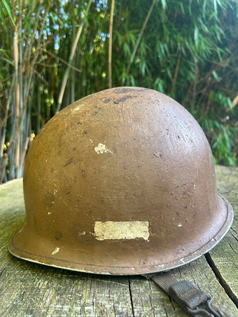 Amerikaanse WO II helm met vaste lussen, Ophalen of Verzenden, Amerika, Helm of Baret