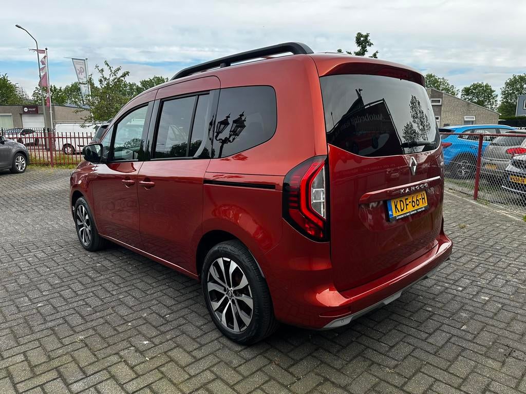 Renault Kangoo 1.3 TCe Techno | Automaat | Camera | Apple Ca, Auto's, Renault, Gebruikt, Met garantie (alle), Leder en Stof, Bedrijf