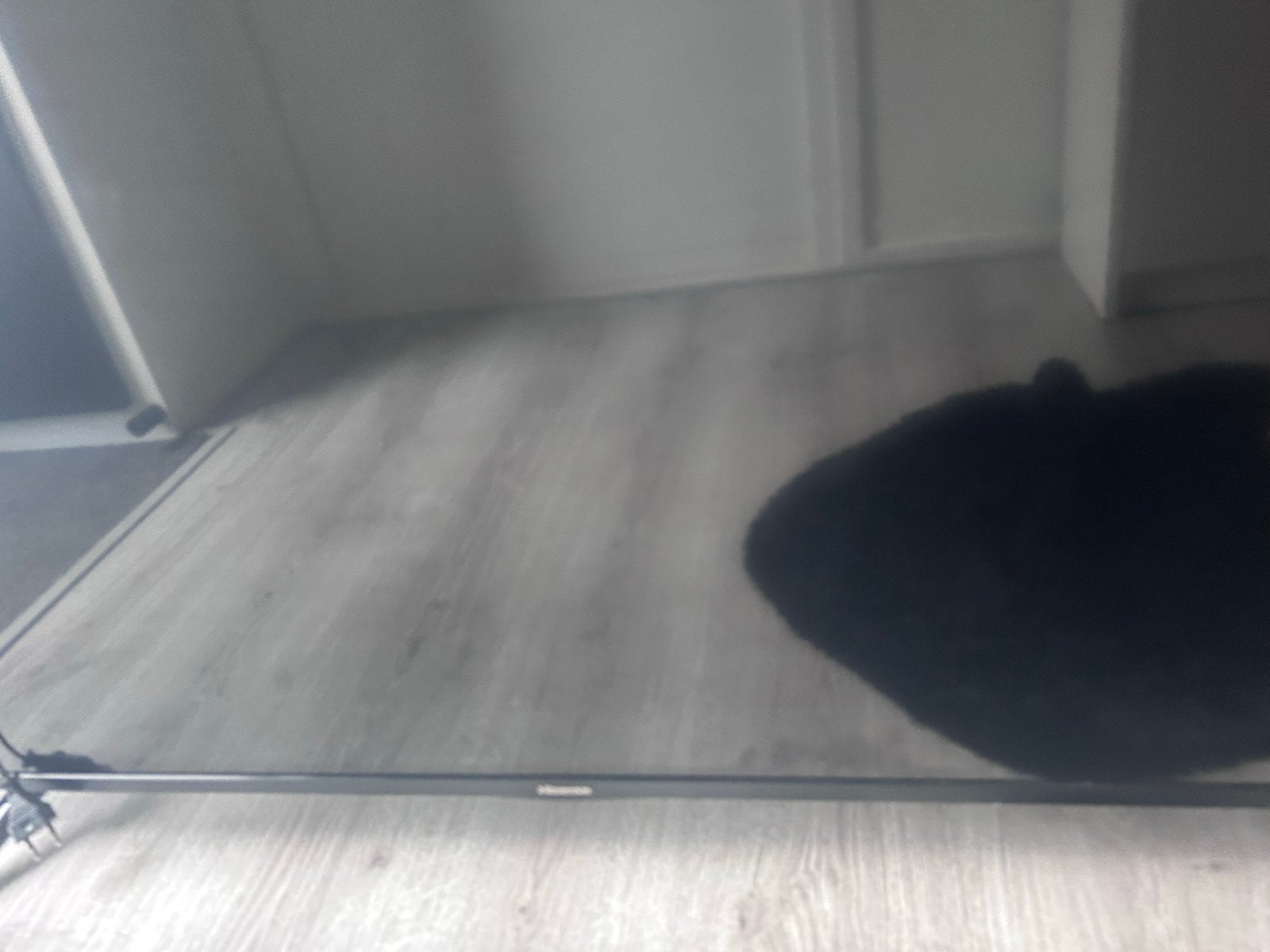 Hisense TV met defect scherm/barst - werkt verder goed, Ophalen, Niet werkend, Overige merken